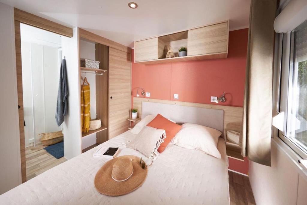 Mobile Home 3 Chambres 2 Salles De Bains Dans Camping 4 Etoiles Aux Charmettes Mh K168 Les Mathes Eksteriør billede